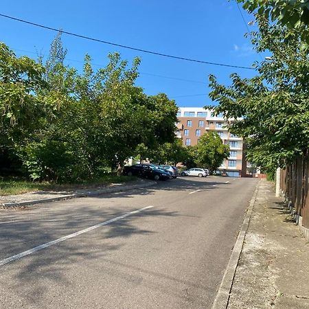 Shi Zi Junior Suite Iasi Exterior foto