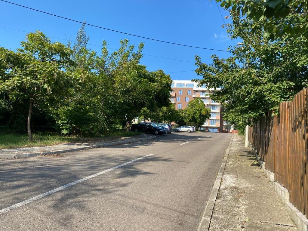 Shi Zi Junior Suite Iasi Exterior foto